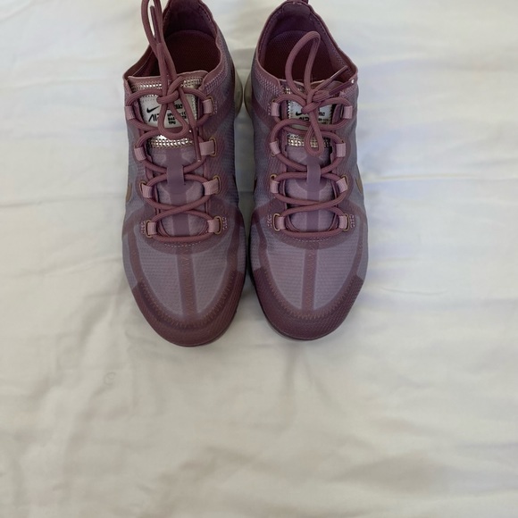 Nike Vapormax - Picture 2 of 3